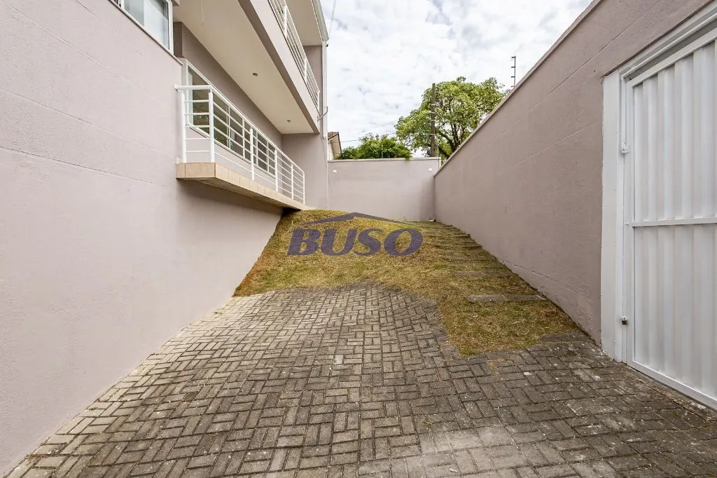 3-bedroom house with 228 m², suite and 3 covered spots — photo 45