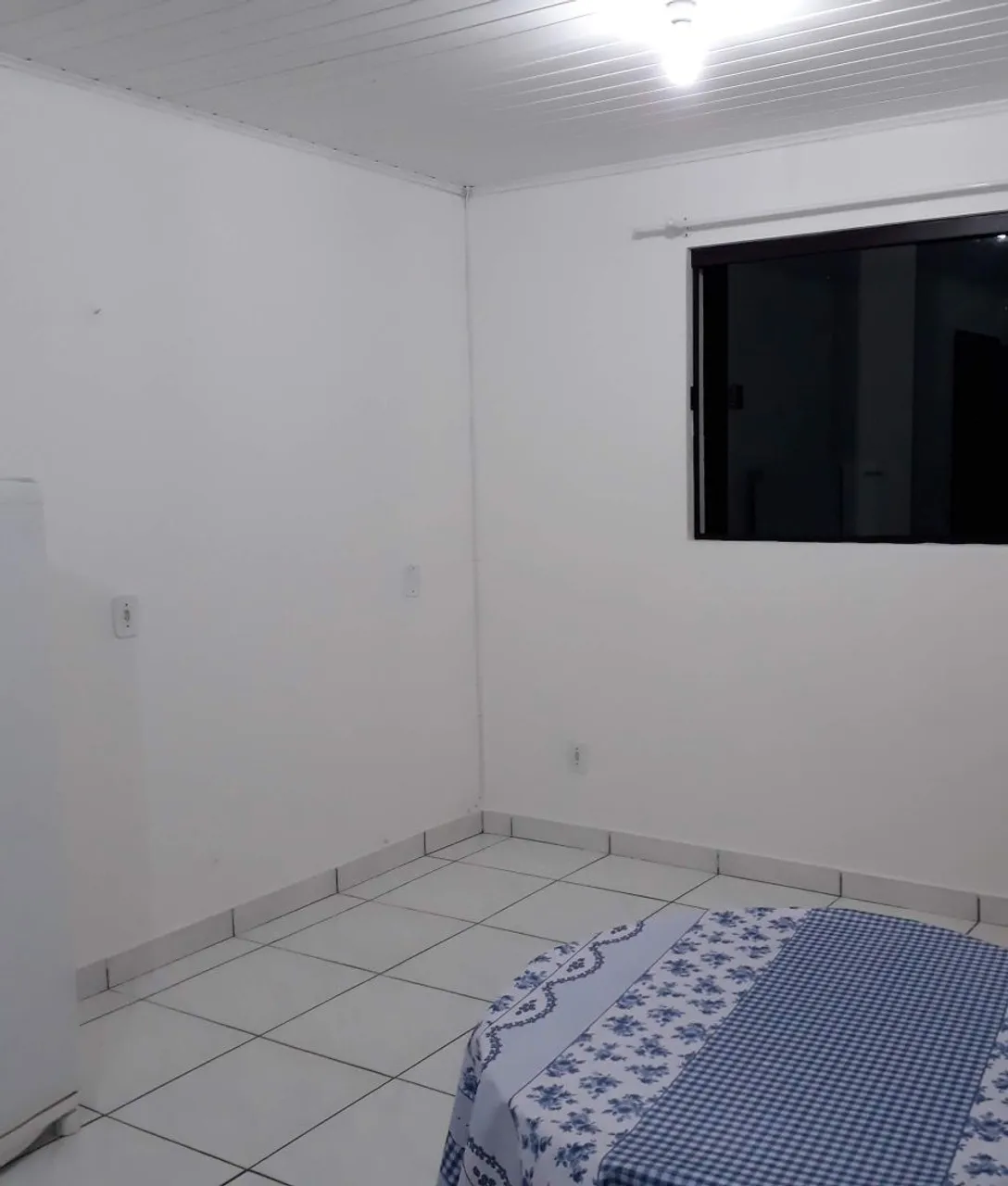 Furnished annual 1-bedroom apartment with 1 parking space — photo 3