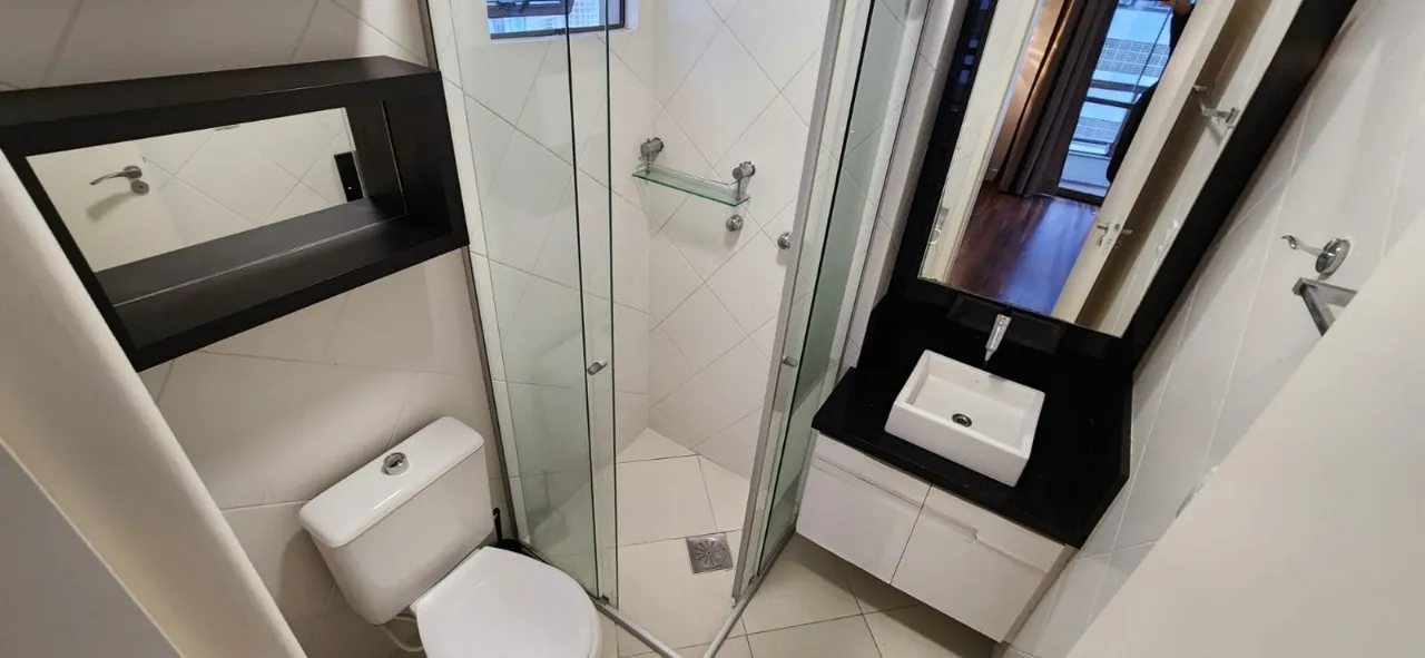 Apartamento mobiliado de 3 dormitórios com sacada envidraçada — photo 30