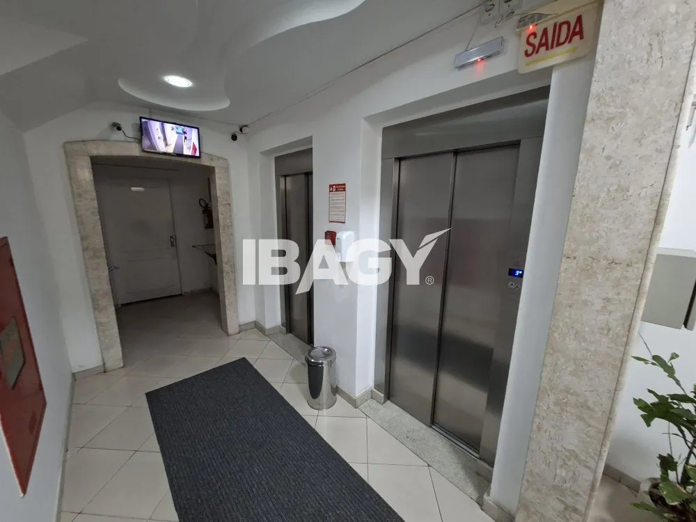 Apartamento de 1 dormitório com fogão a gás na cozinha — photo 12