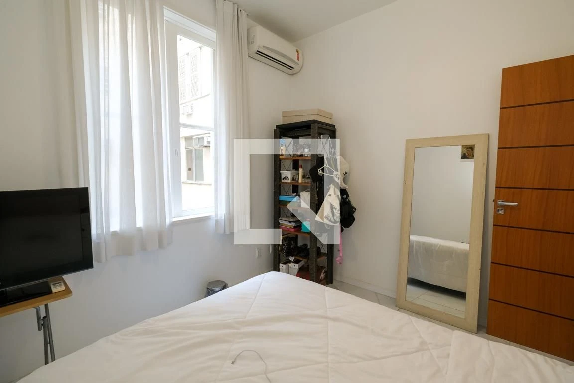 Furnished apartment with 3 bedrooms and private BBQ — photo 35