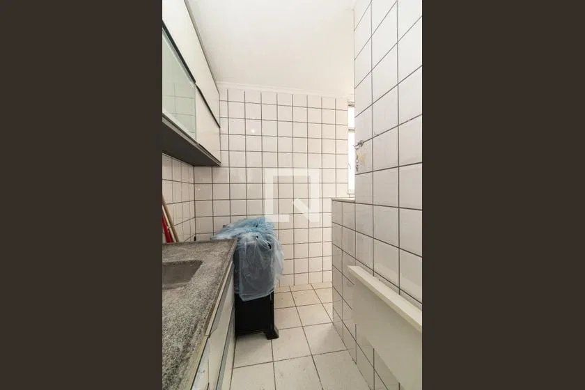 2-bedroom rental apartment with balcony and 47 m² — photo 13