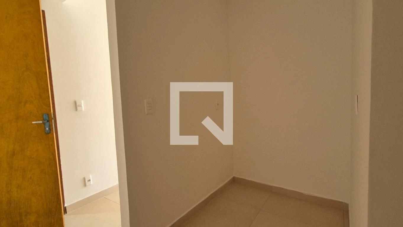 2-bedroom apartment with balcony and mountain view — photo 31