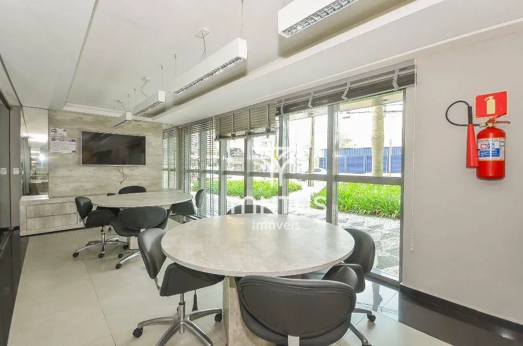 Studio with 1 bedroom, balcony and 45 m² — photo 22