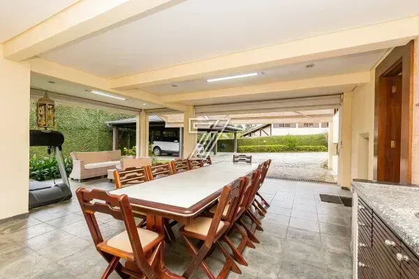Furnished house with 3 bedrooms and 5 bathrooms — photo 35