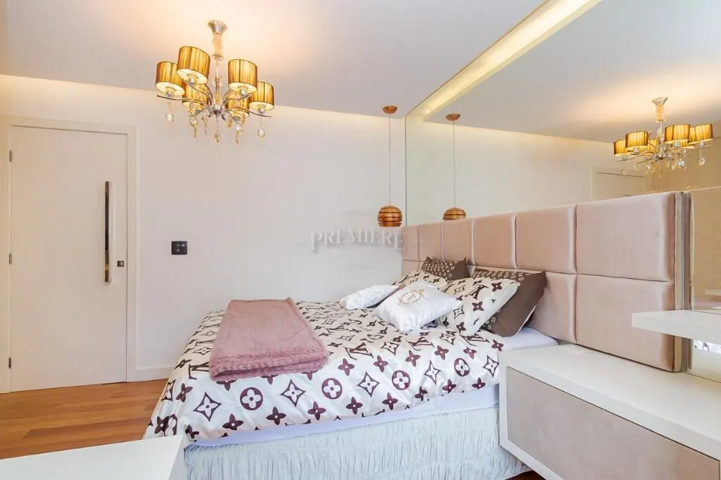 4 en-suite bedroom house with 5 parking spaces — photo 20