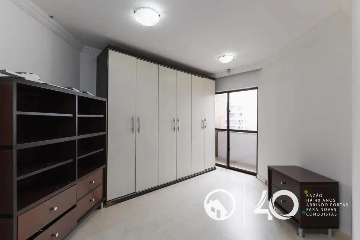 Apartment, 148 m², with a glass-enclosed balcony — photo 5