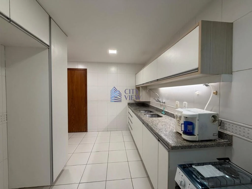 3-bedroom apartment with glass-enclosed balcony — photo 27
