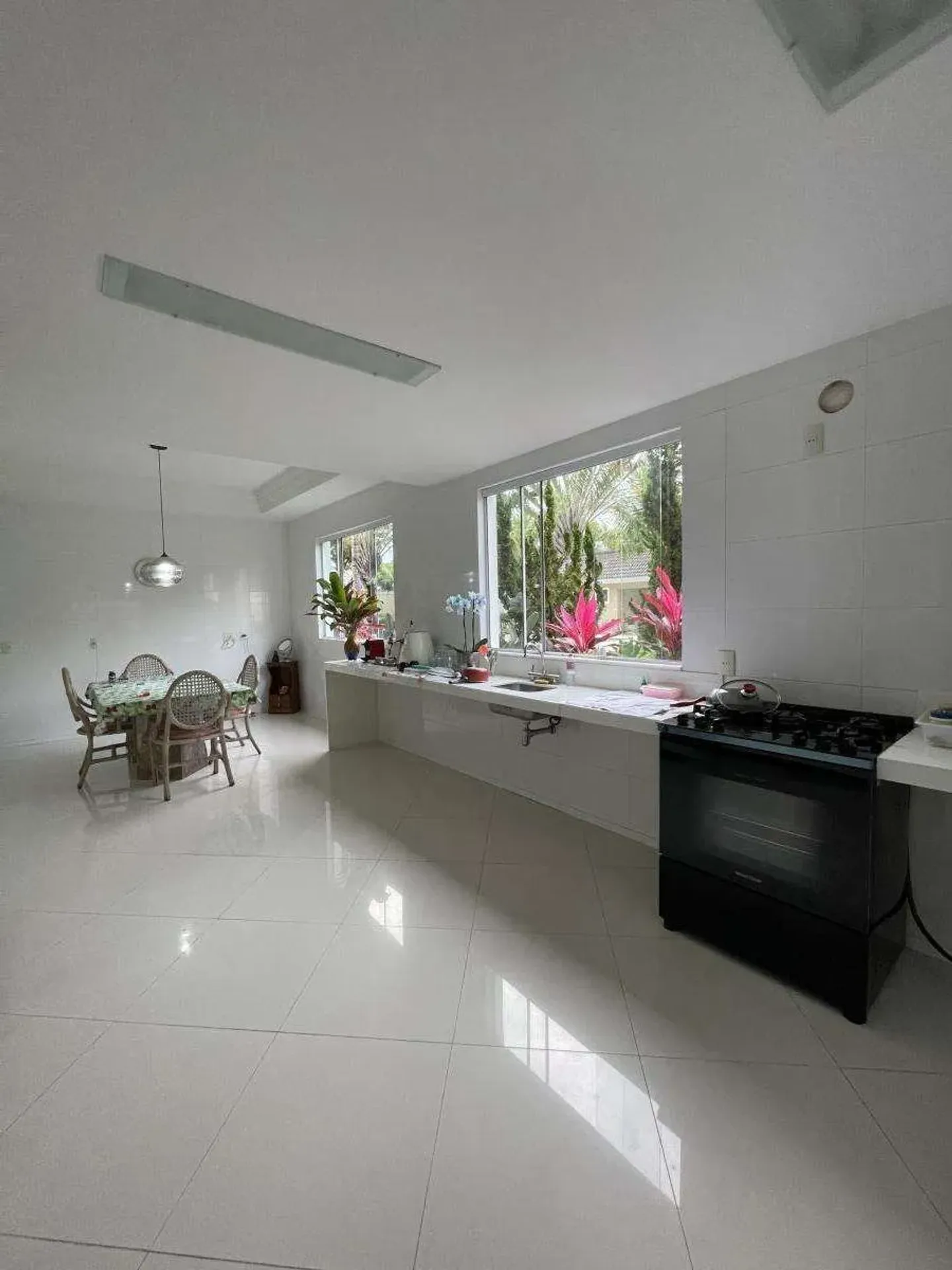 Casa de condomínio com 4 quartos e 5 banheiros — photo 41
