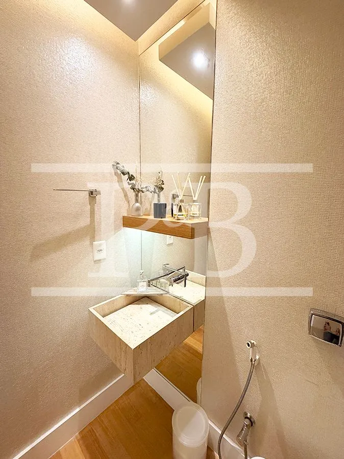 Apartamento de 3 dormitórios com 240 m² e 3 vagas — photo 13