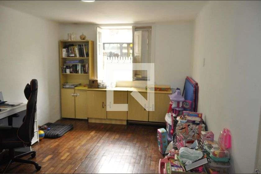 Casa de 4 quartos com 450 m² e jardim privativo — photo 25