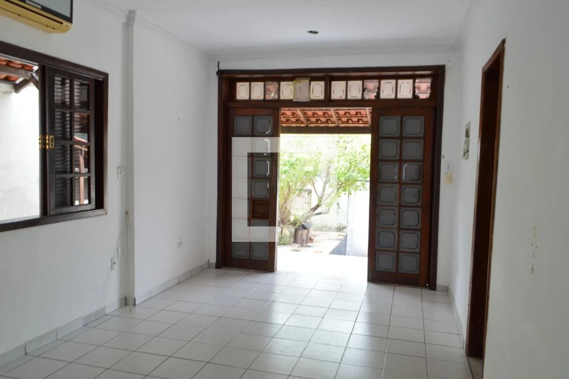 Casa, 600 m², com varanda gourmet — photo 2