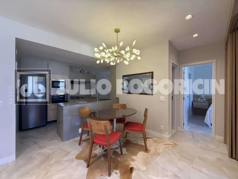 Furnished 2-bedroom apartment with an en-suite — photo 2