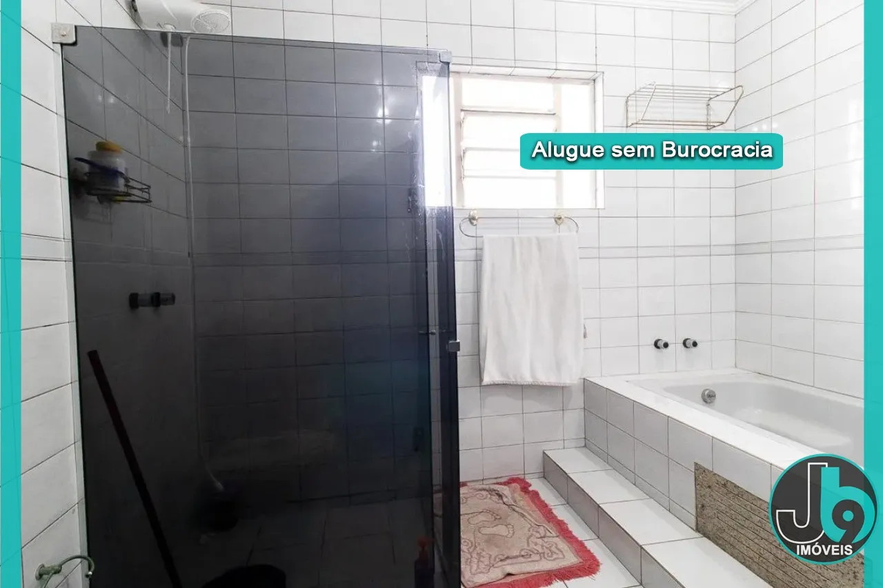 Rental house with 4 bedrooms and 3 bathrooms — photo 40