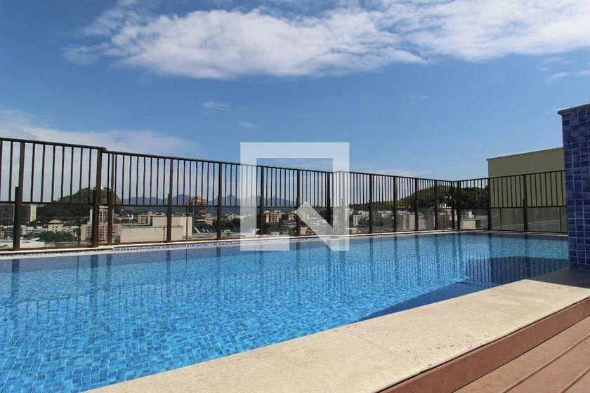 Студия 40 м² со стиральной машиной и застеклённым балконом — photo 9
