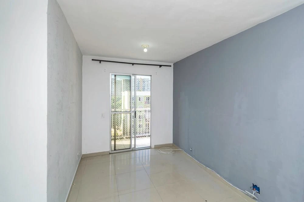 Apartamento de 2 quartos em condomínio com piscina — photo 9