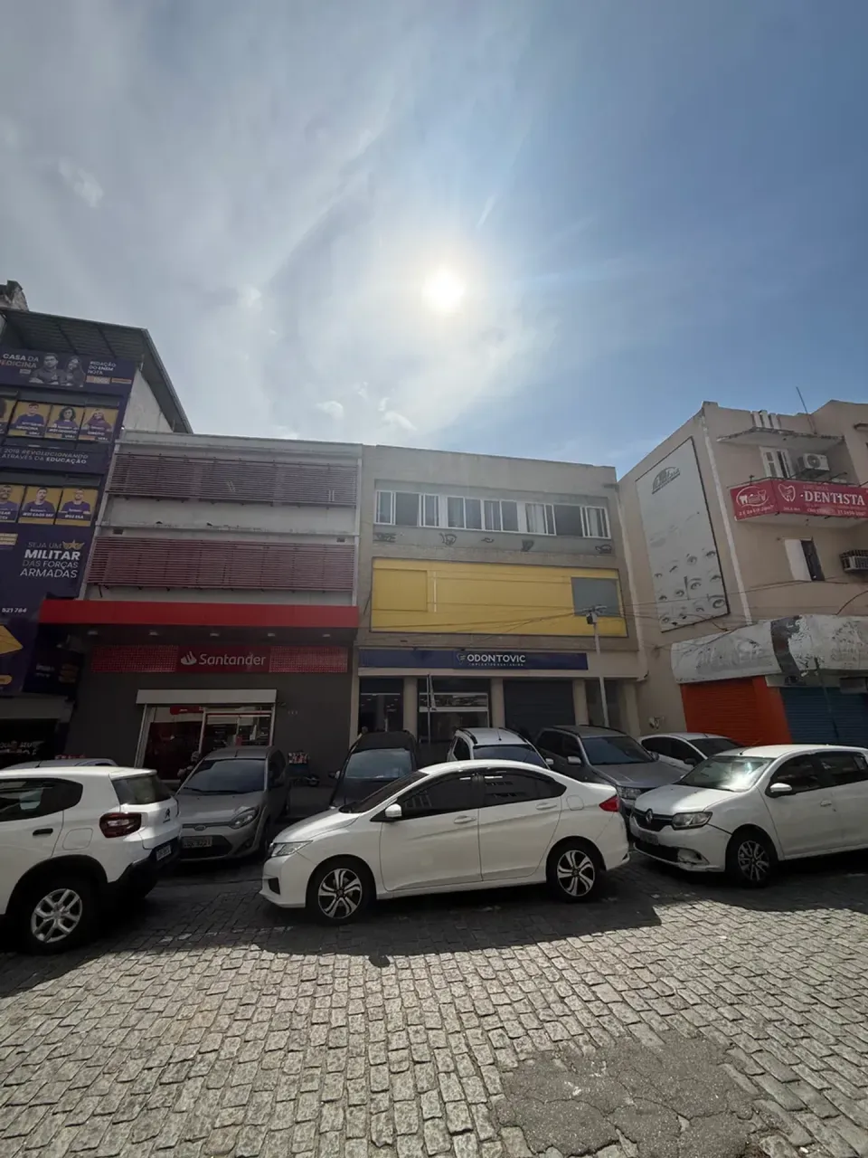 Apartamento com 2 quartos e piso de cerâmica — photo 16