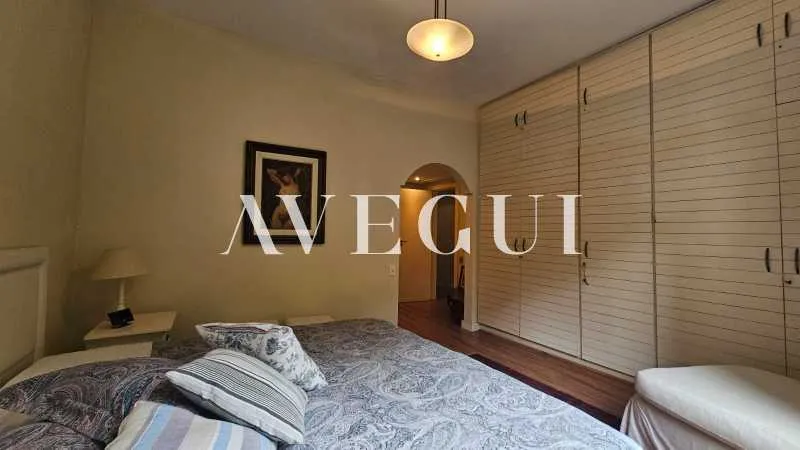 201 m² apartment with 4 bedrooms and 2 parking spots — photo 11