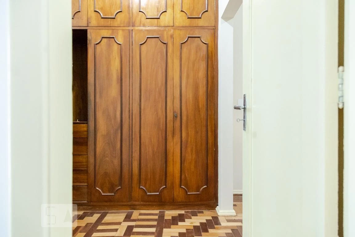 Rental house with 3 bedrooms and 267 m² — photo 48