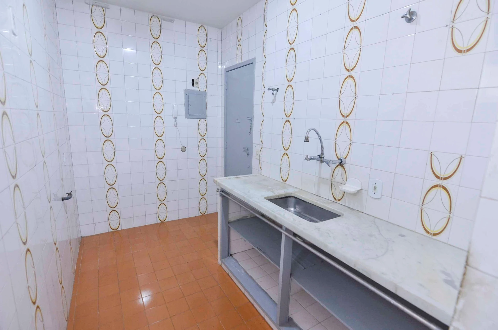 Вид на гори та 2 спальні: квартира 67 м² — photo 2