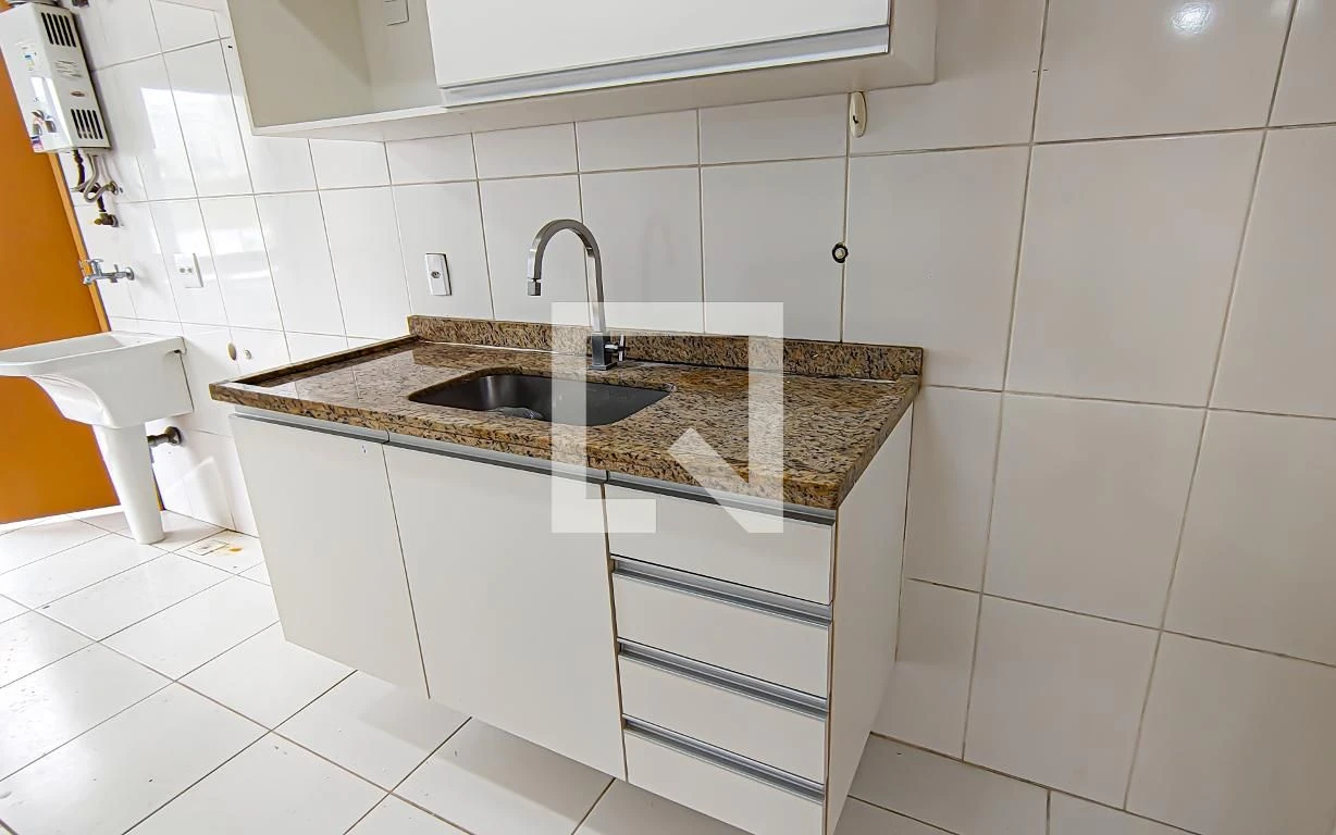 3-bedroom apartment in a building with a sauna — photo 2