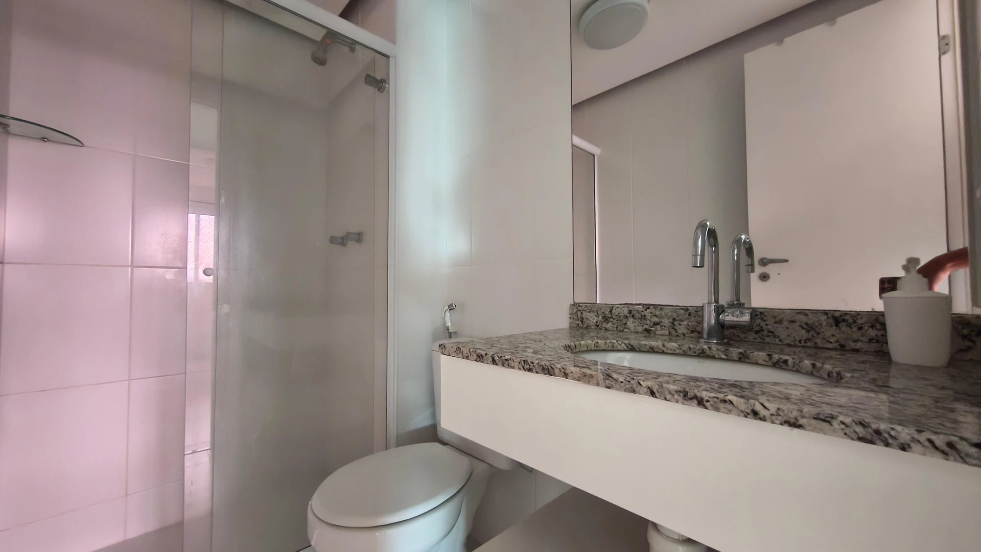 Glass-enclosed balcony in a 2-bedroom apartment, 70 m² — photo 22