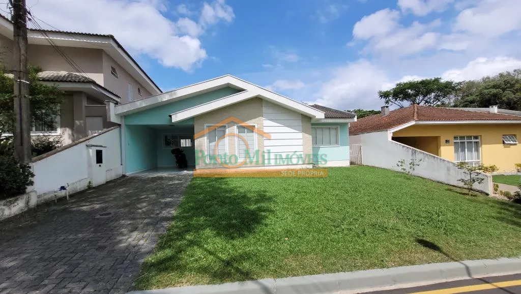 Single-floor house with 3 bedrooms and a closed kitchen — photo 3