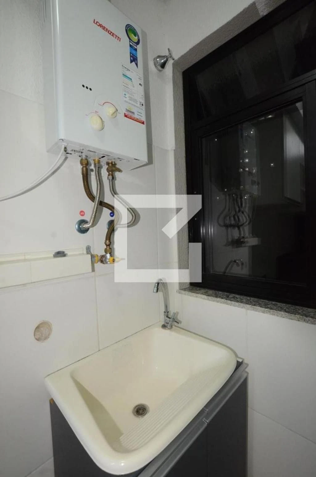 Unfurnished 2-bedroom apartment with 1 parking spot — photo 33
