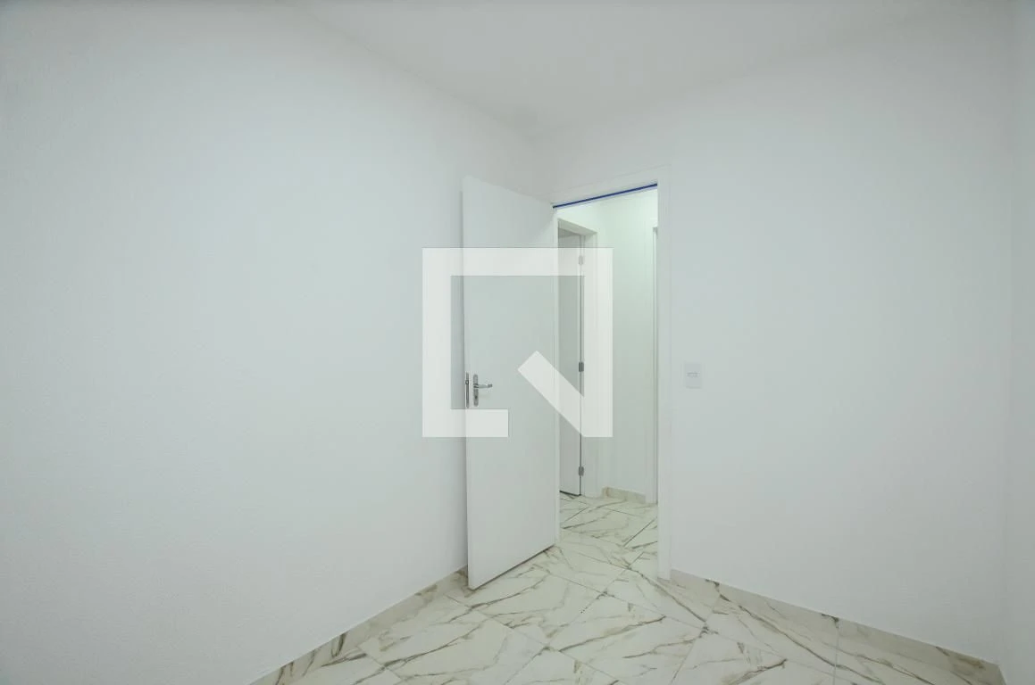 Unfurnished 2-bedroom apartment with 1 parking spot — photo 5