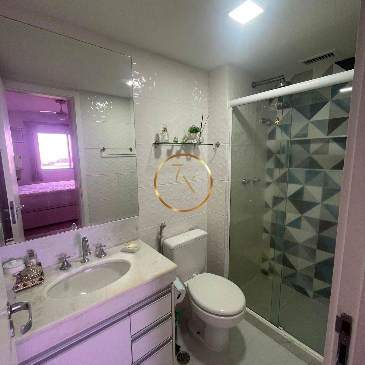 Furnished apartment with separate kitchen and balcony — photo 12