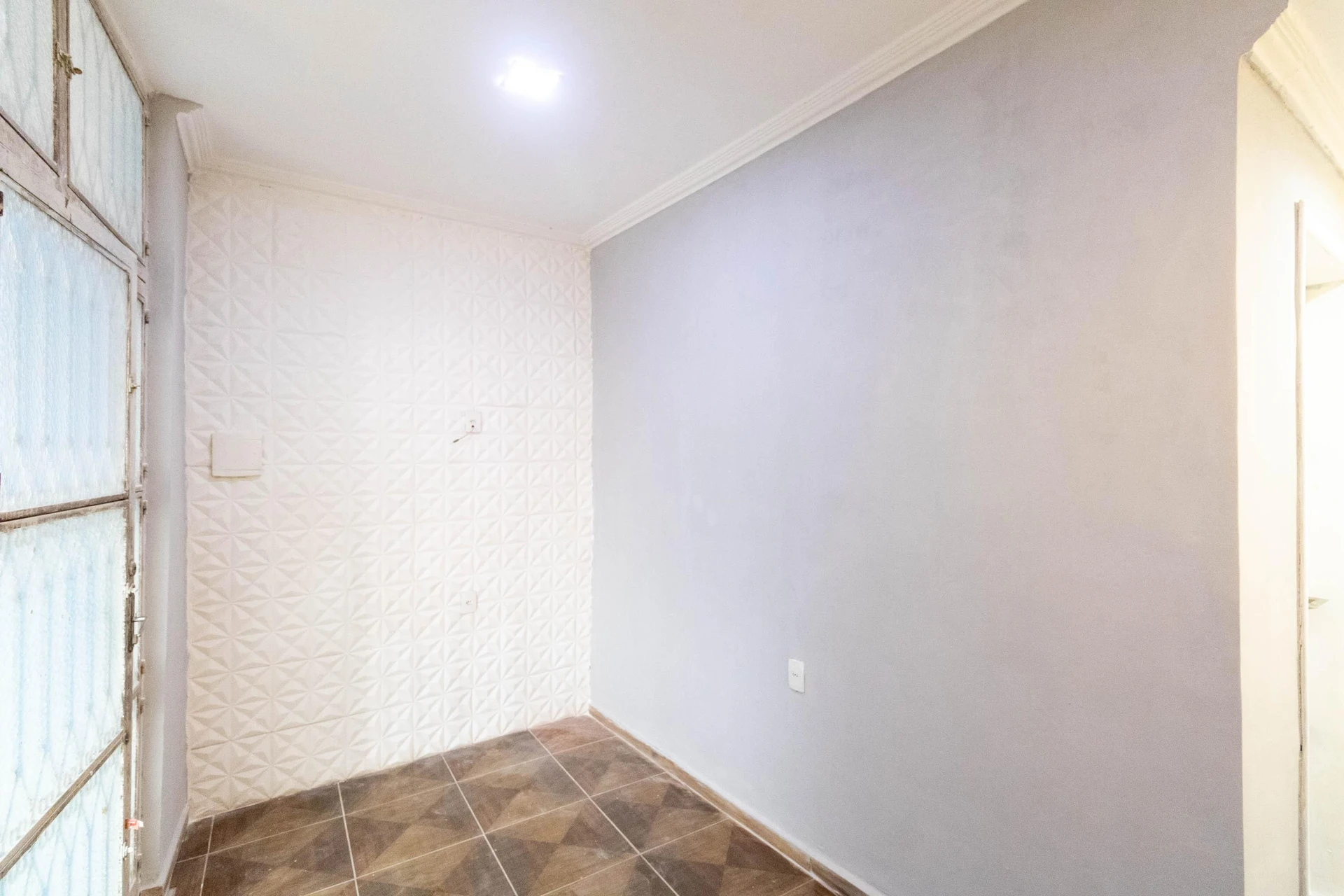 Casa sem mobília com 1 quarto e área de lavanderia — photo 15