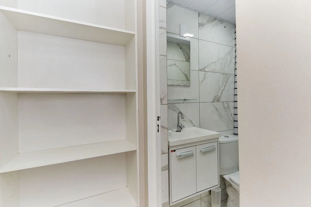 Балкон з грилем та 1 спальня: квартира 30 м² — photo 7