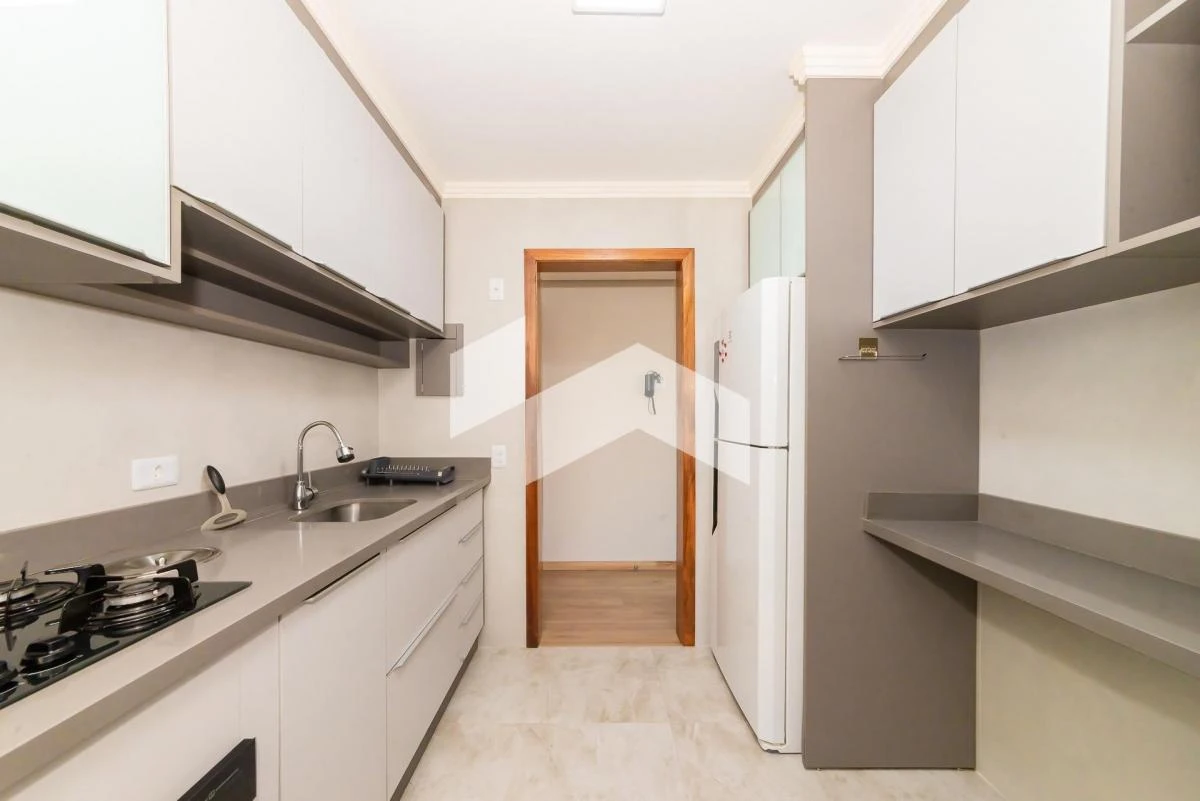 3-bedroom apartment with a washing machine in Curitiba — photo 11