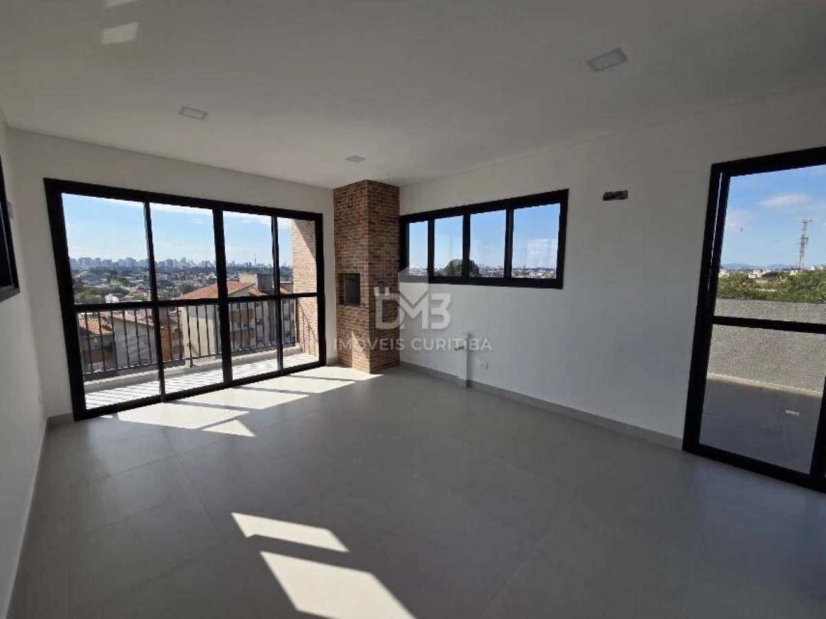One-bedroom apartment with a home office in Curitiba