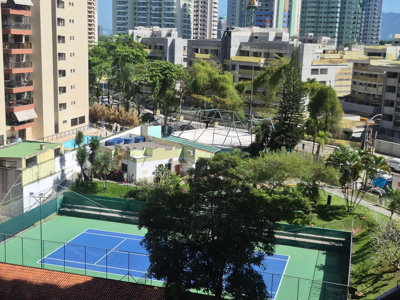 140 m² apartment with 3 bedrooms and an enclosed balcony — photo 24