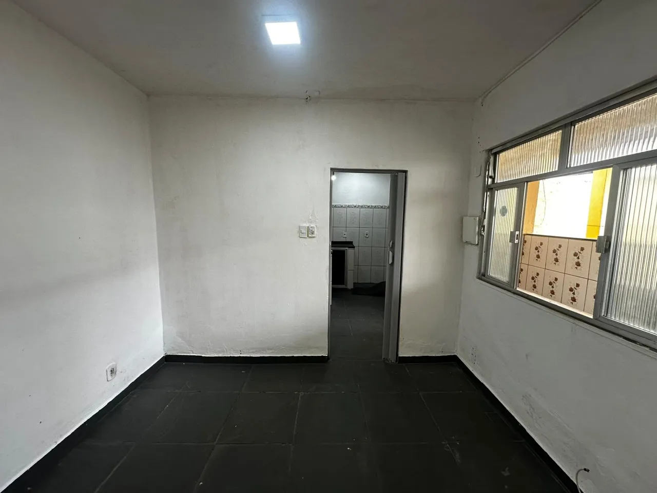 One-bedroom, 30 m² house in Rio de Janeiro — photo 6