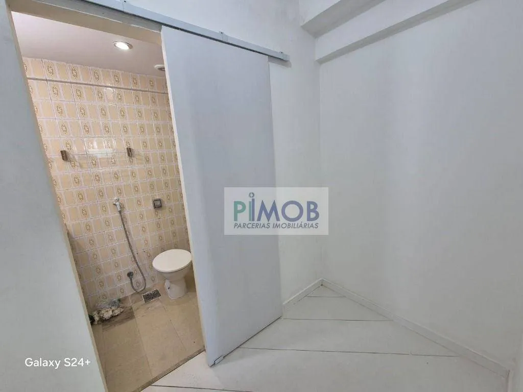Apartamento de 2 quartos e 104 m² com área de lavanderia — photo 29