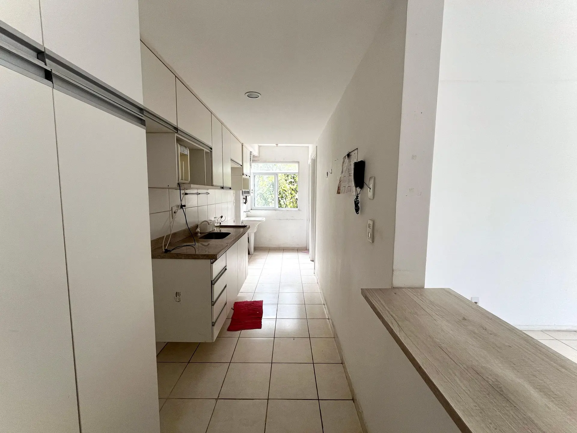 Apartamento com 3 quartos e varanda, 3 banheiros