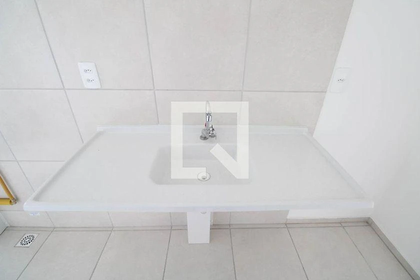 2-bedroom 45 m² rental apartment with balcony — photo 9