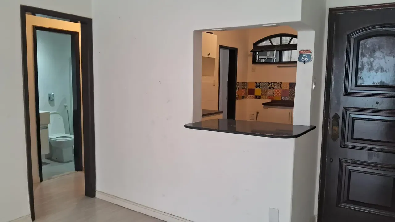 Apartment, 72 m², with wood or laminate floors — photo 2