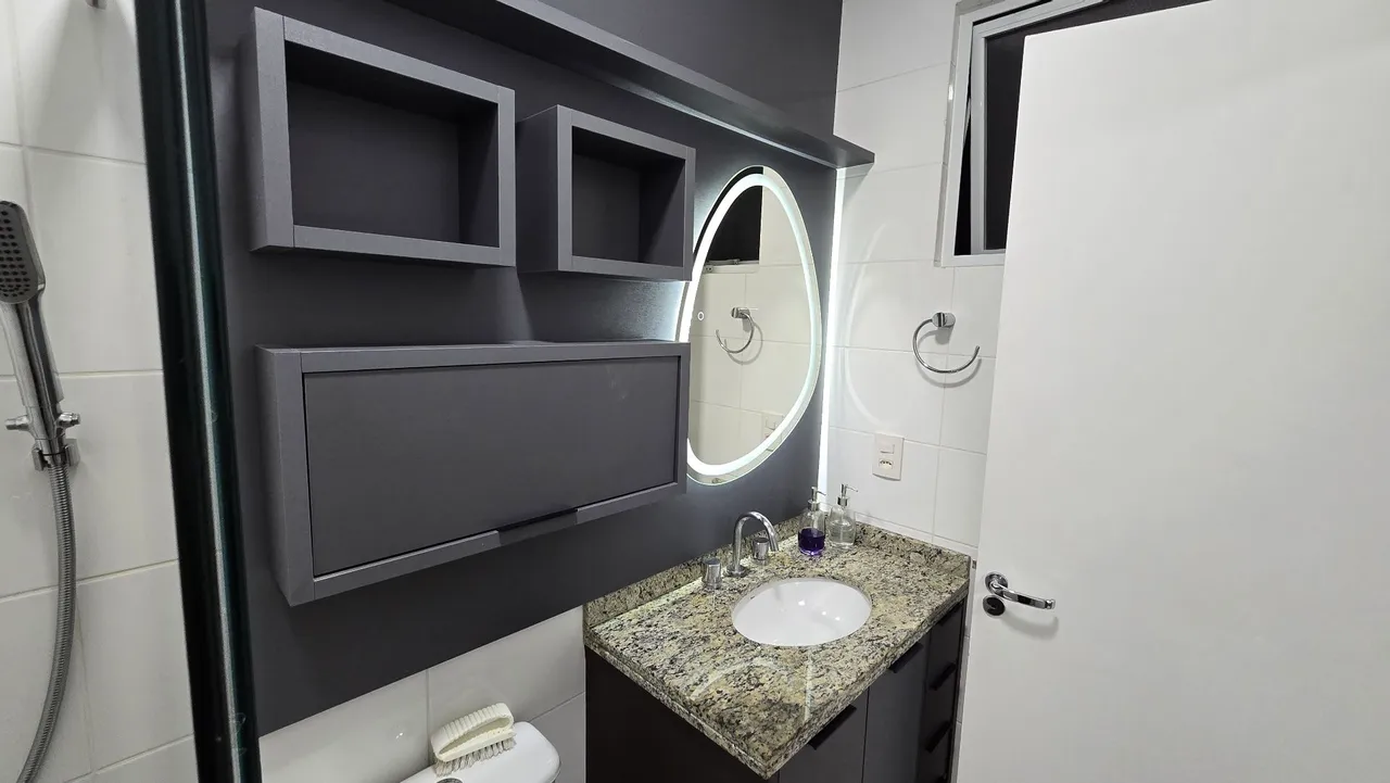 3-bedroom apartment in a building with a gym — photo 16
