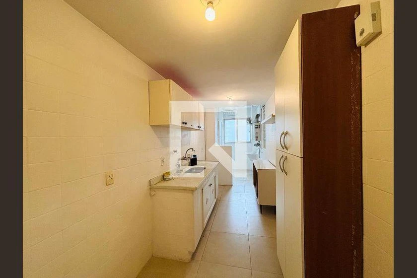 3-bedroom apartment with a water view in Rio de Janeiro — photo 5