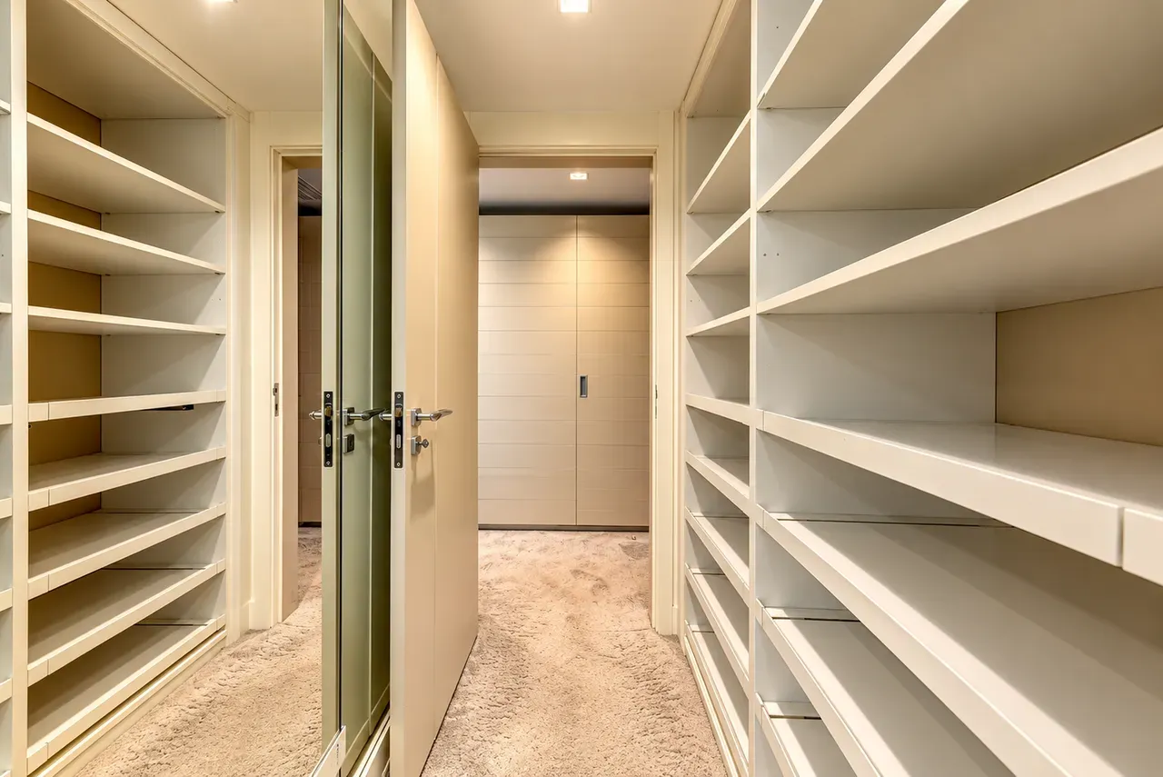 Apartamento mobiliado, 340 m², com vista para a água — photo 14