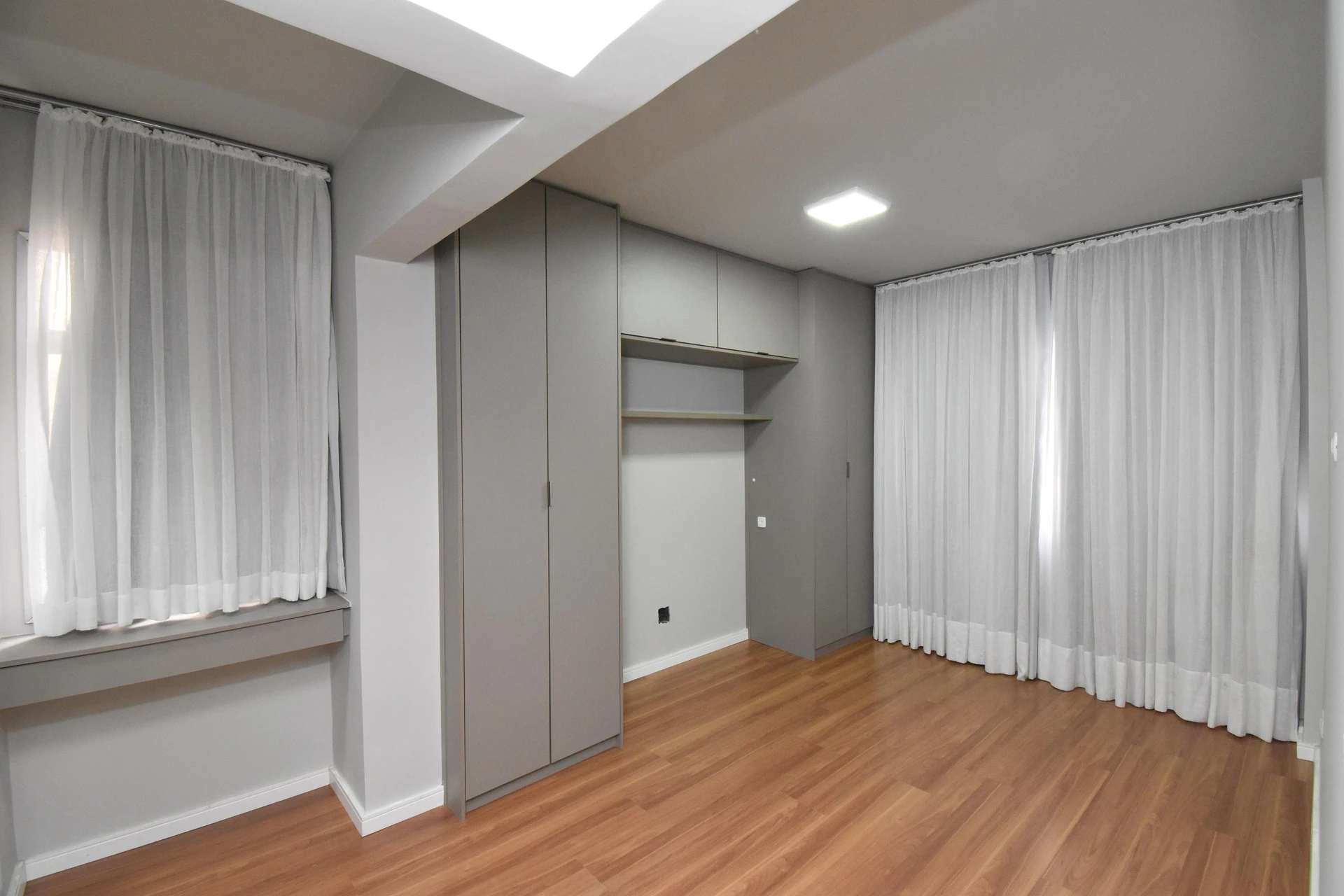 Apartamento de 2 quartos em condomínio com academia — photo 25