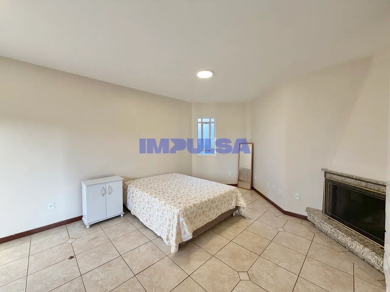 Furnished single-story house with 1 bedroom and open kitchen — photo 5