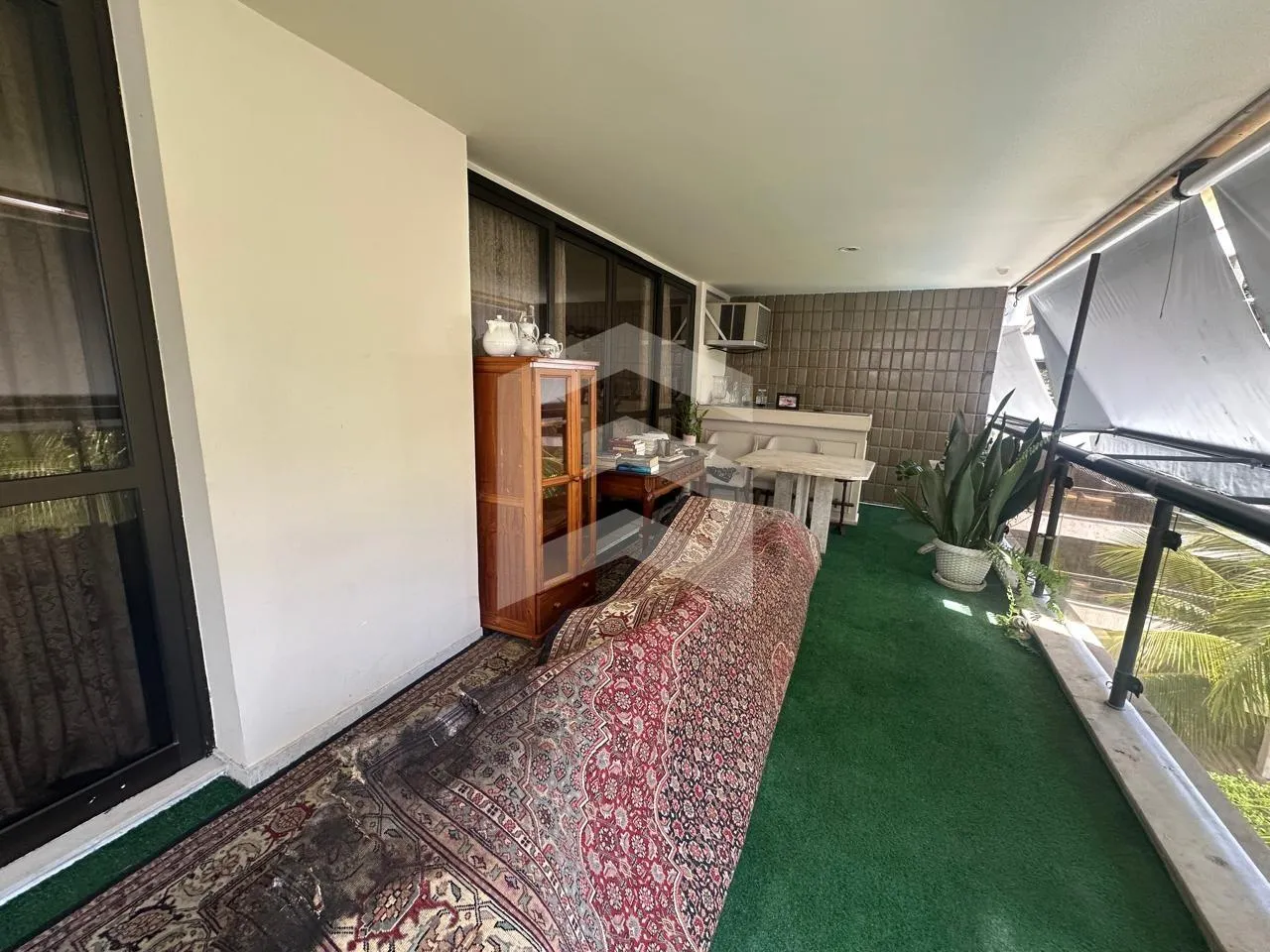 Furnished apartment, 252 m², with a walk-in closet — photo 29