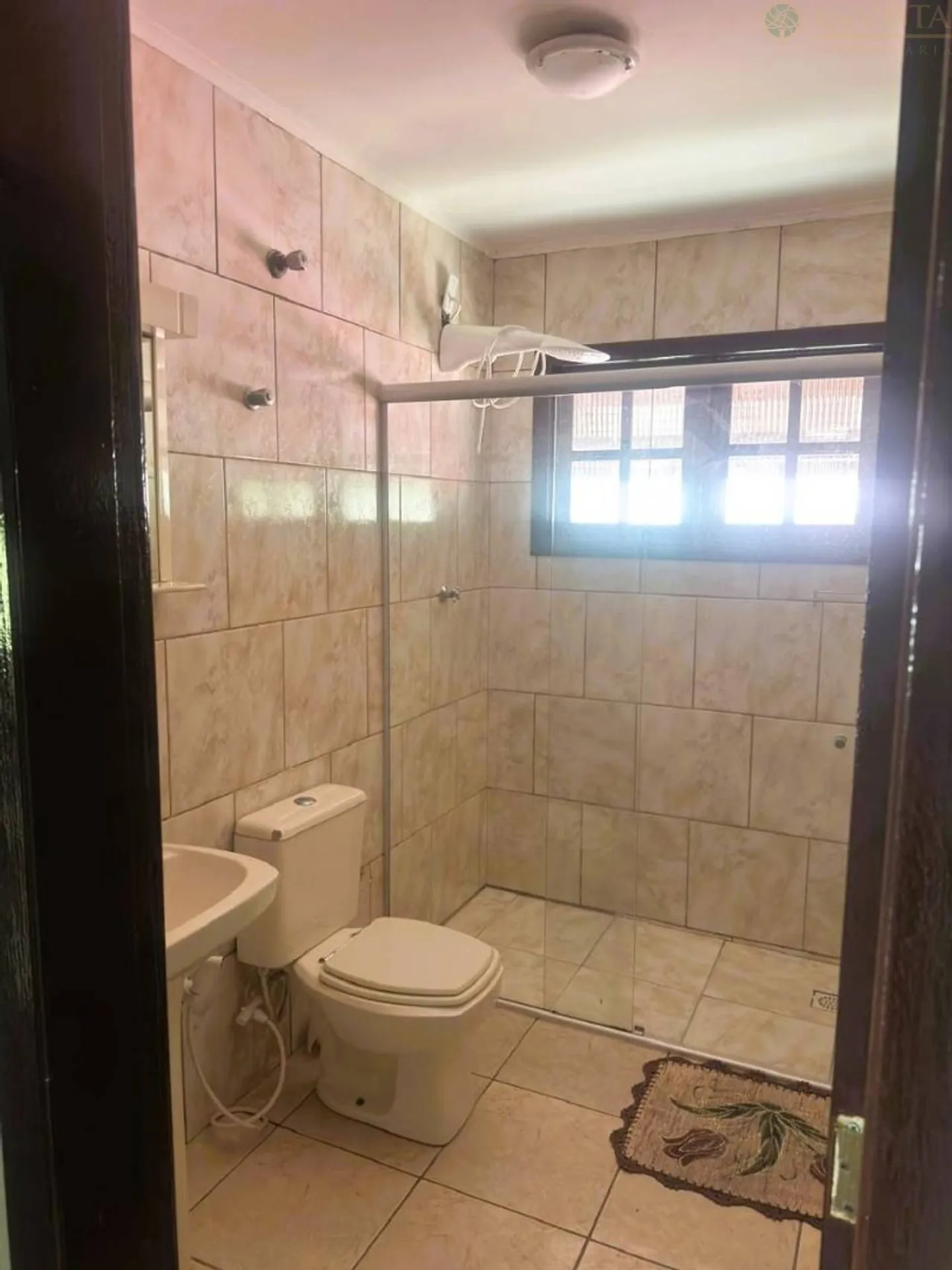 4-bedroom house with a grill on the balcony in Florianópolis — photo 28
