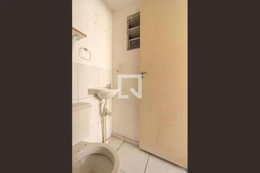 Apartamento com 2 quartos e suíte com banheiro — photo 52