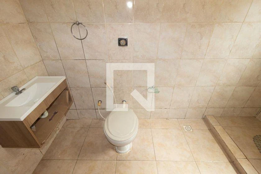 Casa sem mobília com 2 quartos e 1 banheiro, 120 m² — photo 17