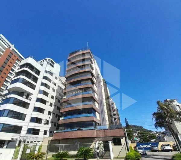 Apartamento amueblado de 3 dormitorios y 144 m² — photo 6